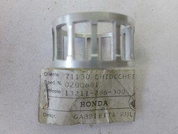 Show details for PLEUELROLLENHALTER   13211-286-300   CB 250 K Picture of PLEUELROLLENHALTER   13211-286-300   CB 250 K