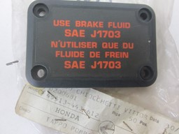 Zeige Details für HAUPTBREMSZYLINDERKAPPE  45513-443-612  CB 400 N / NZ Bild von HAUPTBREMSZYLINDERKAPPE  45513-443-612  CB 400 N / NZ