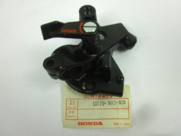 Show details for HEBELHALTER RECHTS   53170-MA2-000   CBX 1000 B Picture of HEBELHALTER RECHTS   53170-MA2-000   CBX 1000 B