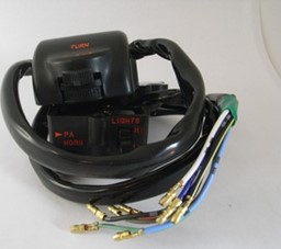 Zeige Details für Blinkerschalter links CB 400 500 550 750 K6 Four Bild von Blinkerschalter links CB 400 500 550 750 K6 Four