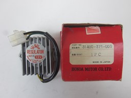 Zeige Details für REGLER  31400-371-003  GL 1000 Bild von REGLER  31400-371-003  GL 1000