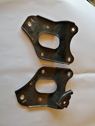 Show details for Auspuff Haltebleche Satz CB 750 K7 gebraucht Picture of Auspuff Haltebleche Satz CB 750 K7 gebraucht