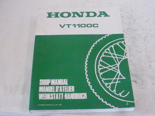 Picture of Werkstatthandbuch Shop Manual Honda VT 1100C  67MM800