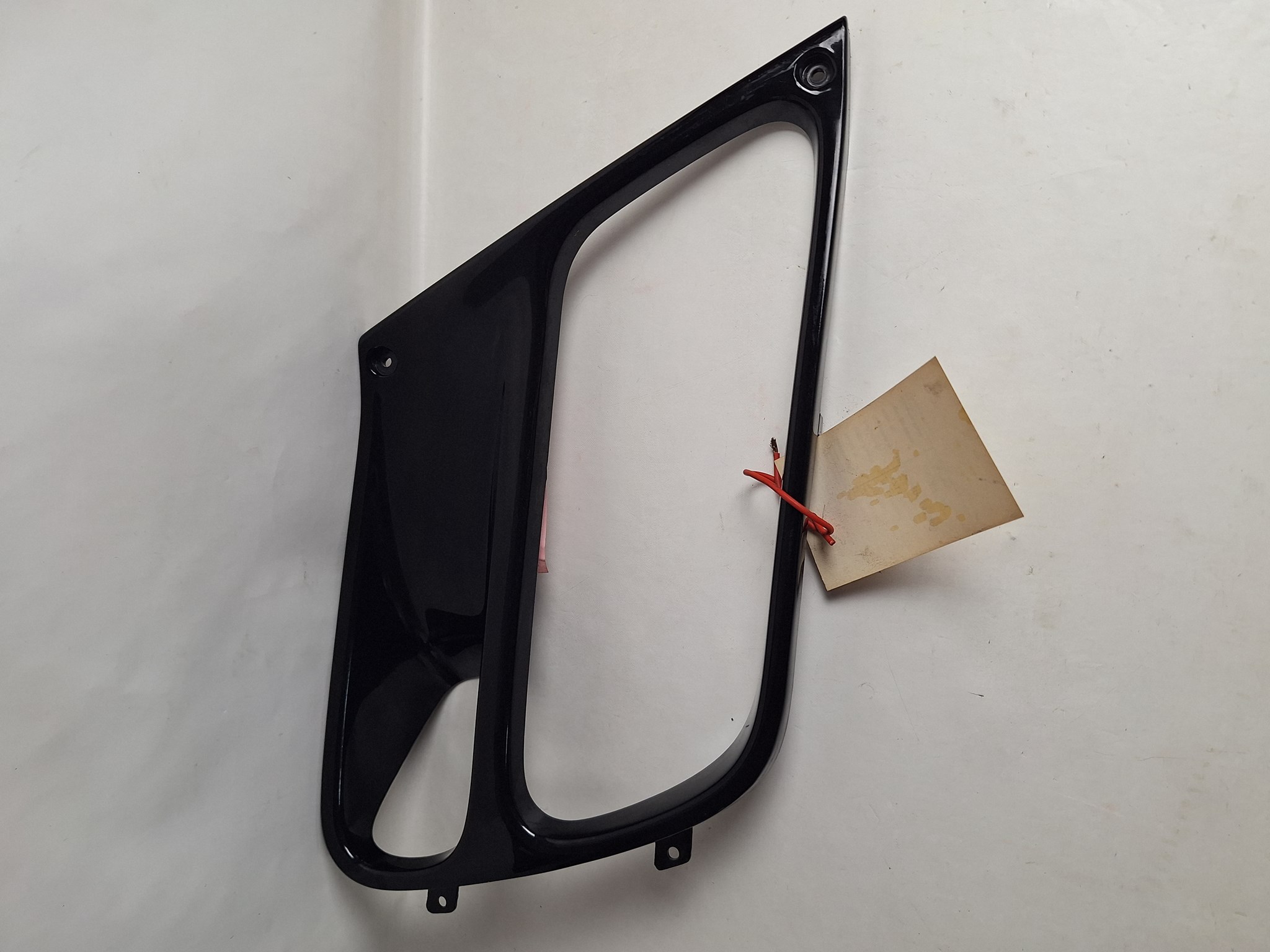 Picture of VERKLEIDUNG  64246-MAJ-G50ZB  