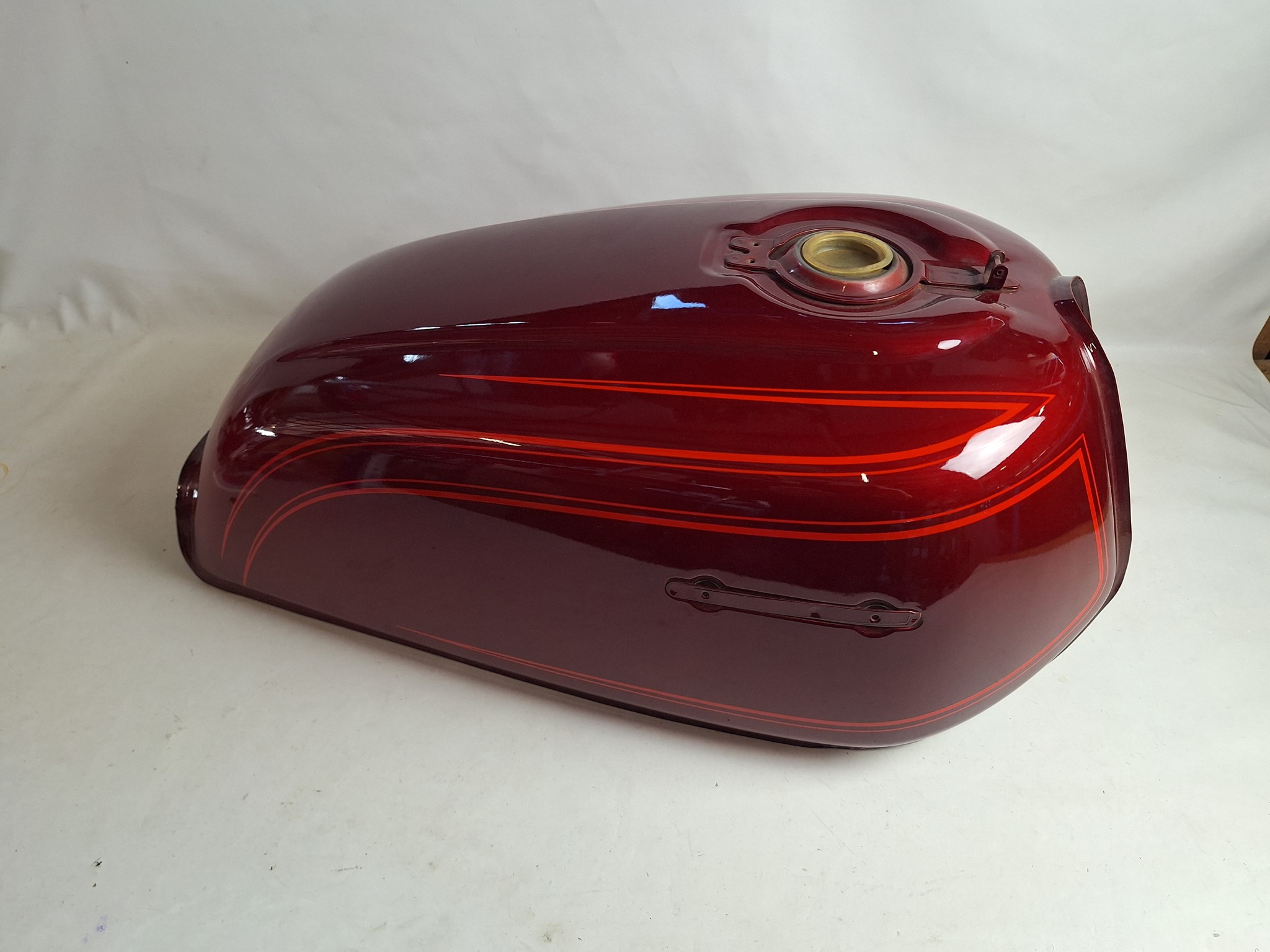 Picture of KRAFTSTOFFTANK  17540-425-315ZA