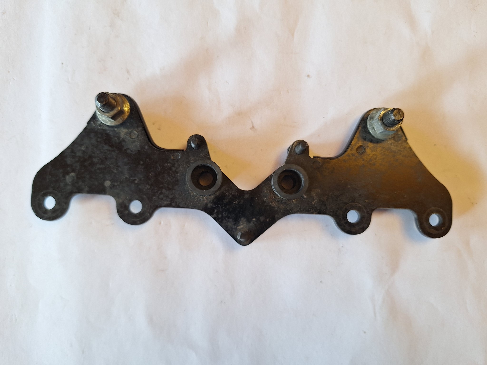 Picture of Honda CB 750 K7 HALTERUNG INSTRUMENTE 37211-405-000 