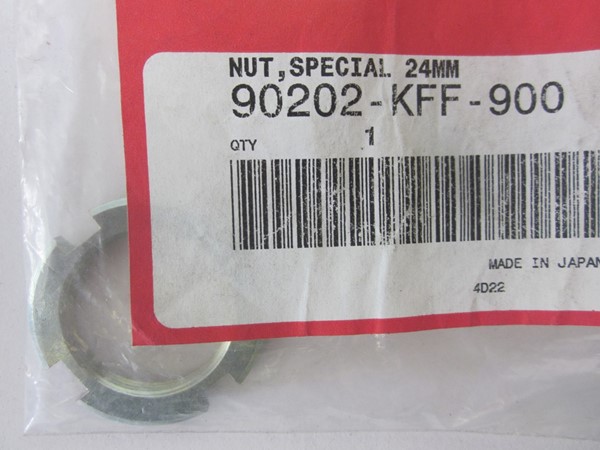Picture of NUT,SPECIAL 24MM   90202-KFF-900   FES 150 W