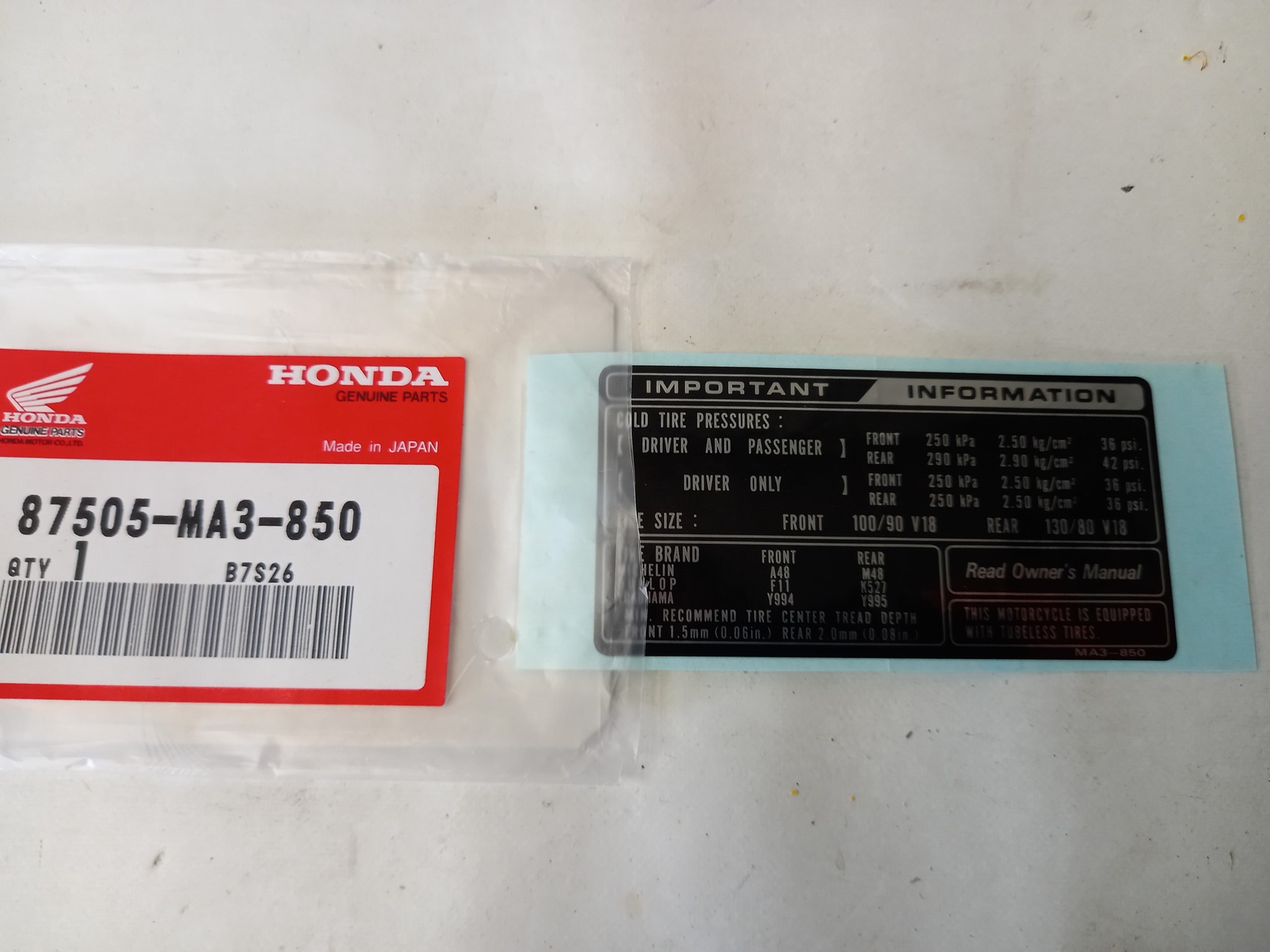 Picture of Honda  Mark, Tire Caution  87505-MA3-850