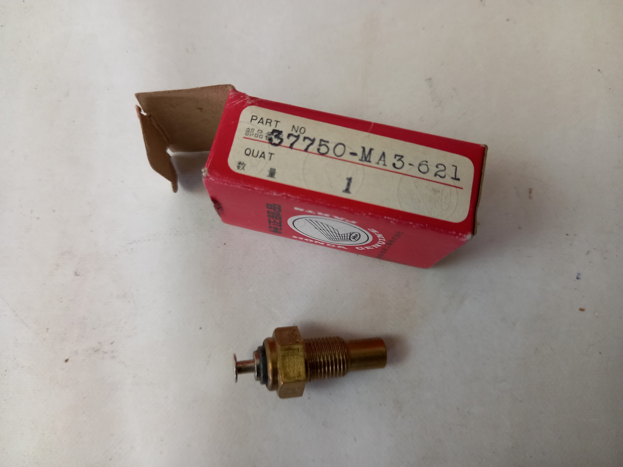 Picture of Honda  Unit Assy Thermo  37750-MA3-621