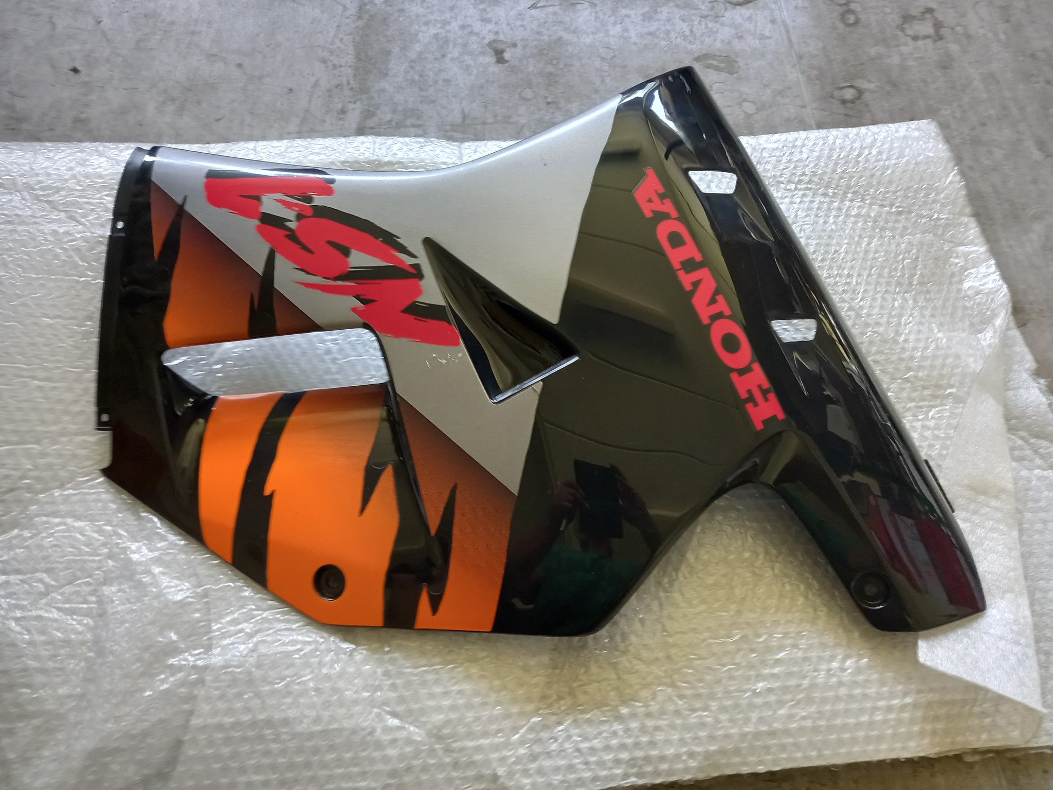 Picture of Honda  Verkleidung rechts  64310-GAS-930