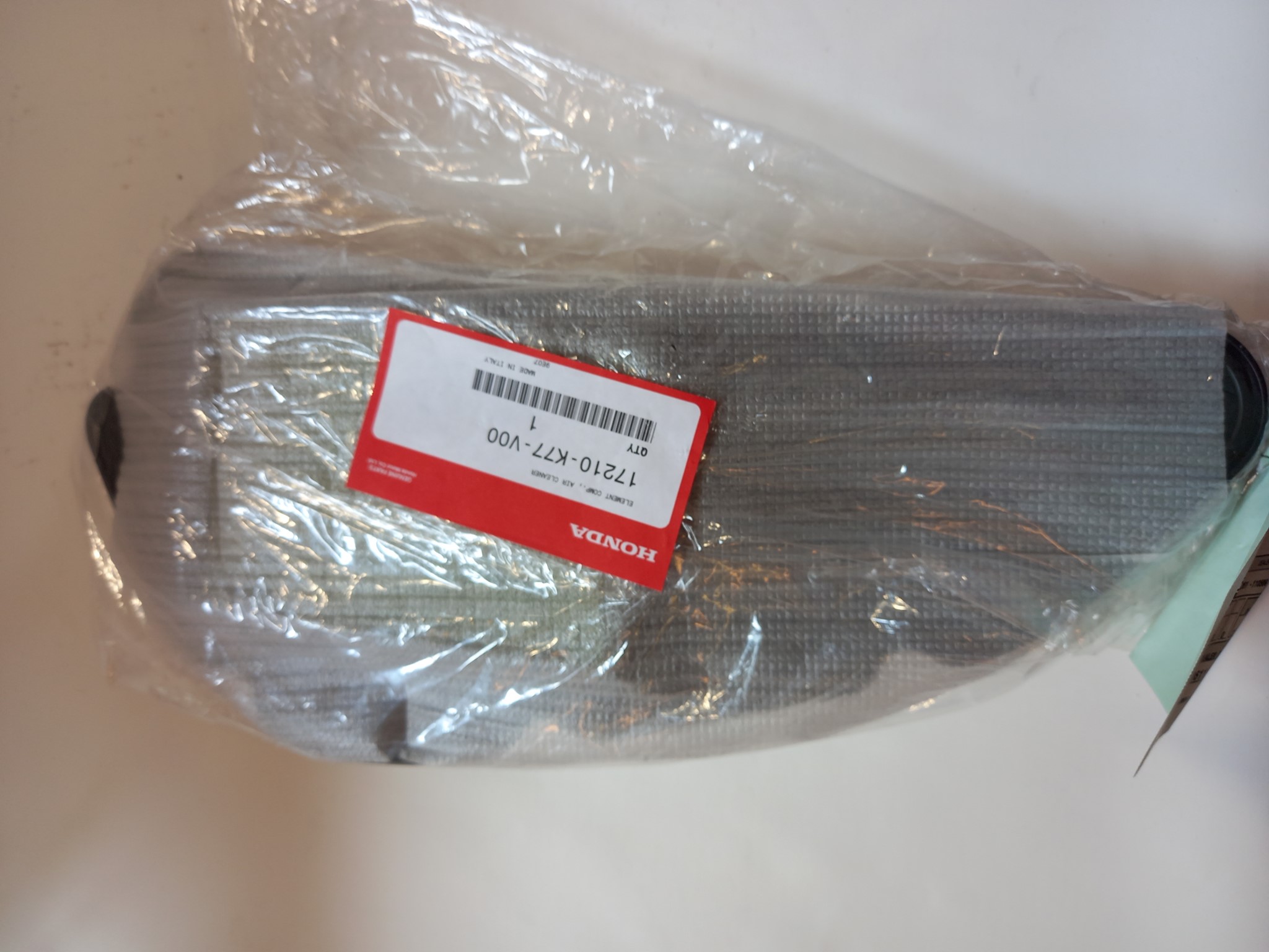 Picture of Honda  EINSATZ KOMPL., LUFTFILTE  17210-K77-V00