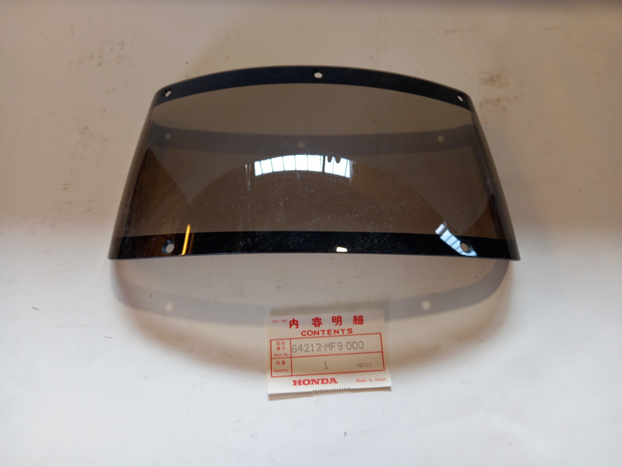 Bild von Honda  VERKLEIDUNGSSCHEIBE  64212-MF9-000