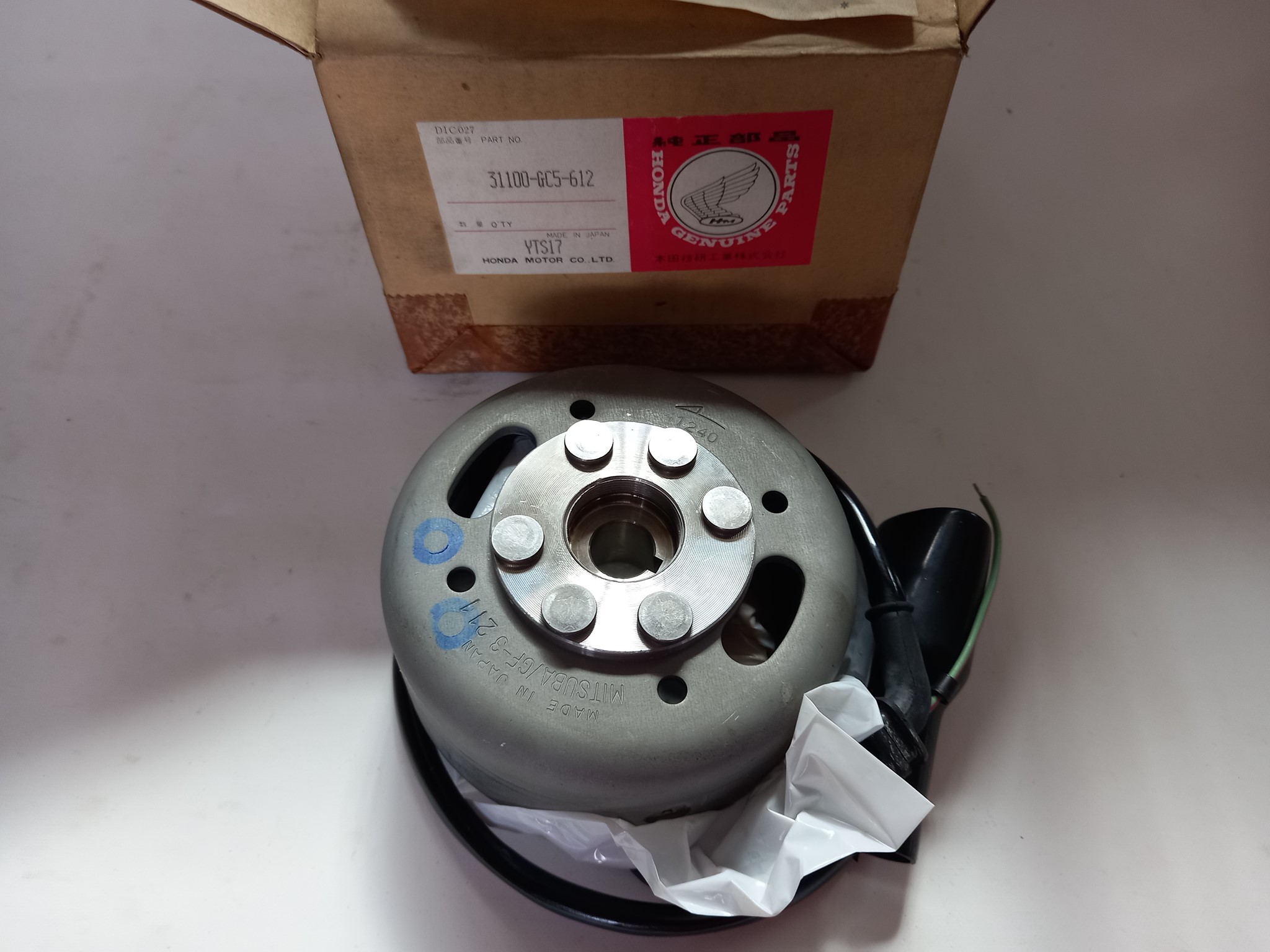 Bild von Honda  DREHSTROMGENERATOR  31100-GC5-612