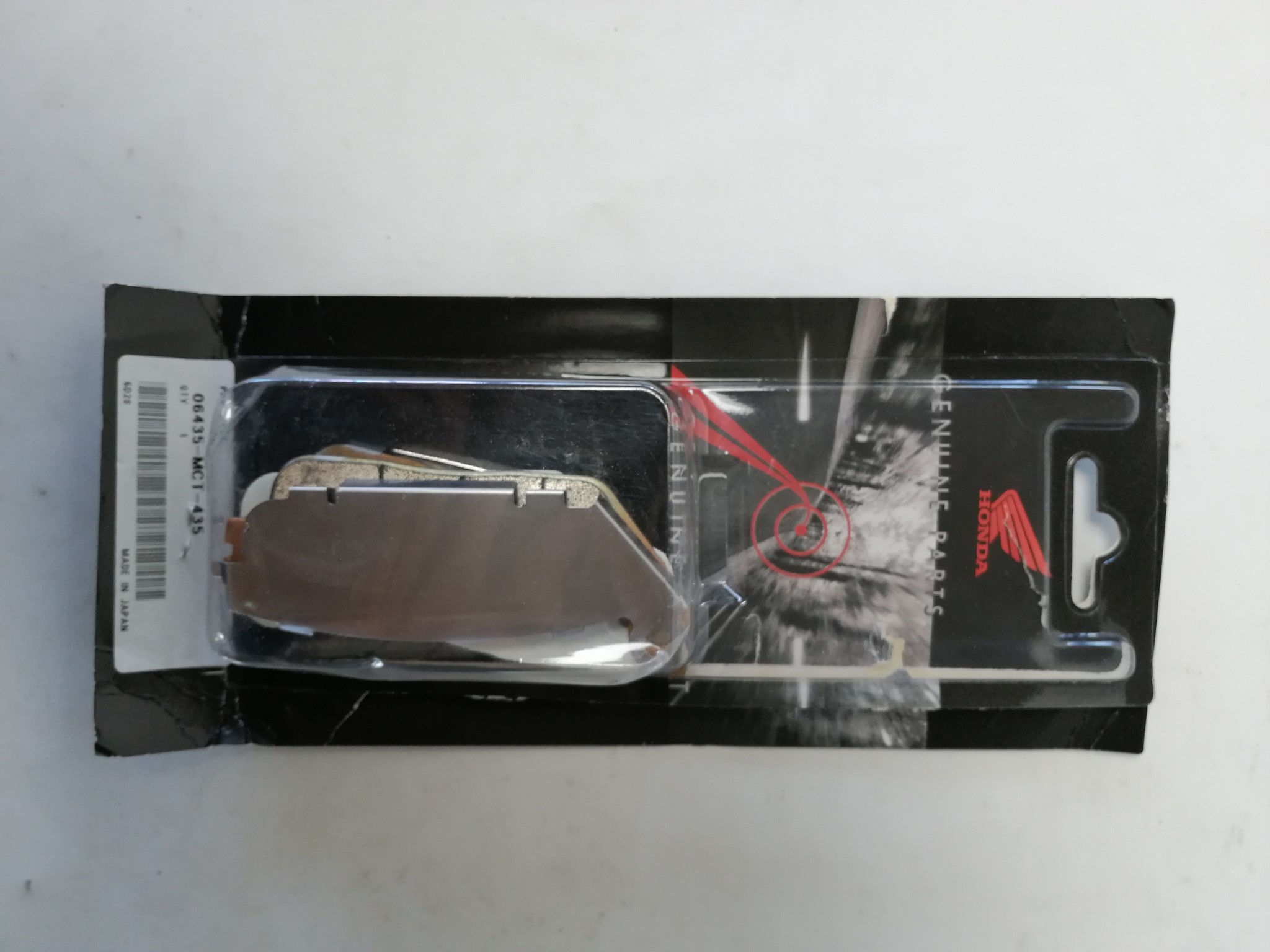 Picture of BREMSBELAG HINTEN  CX 500 TC  06435-MC7-405