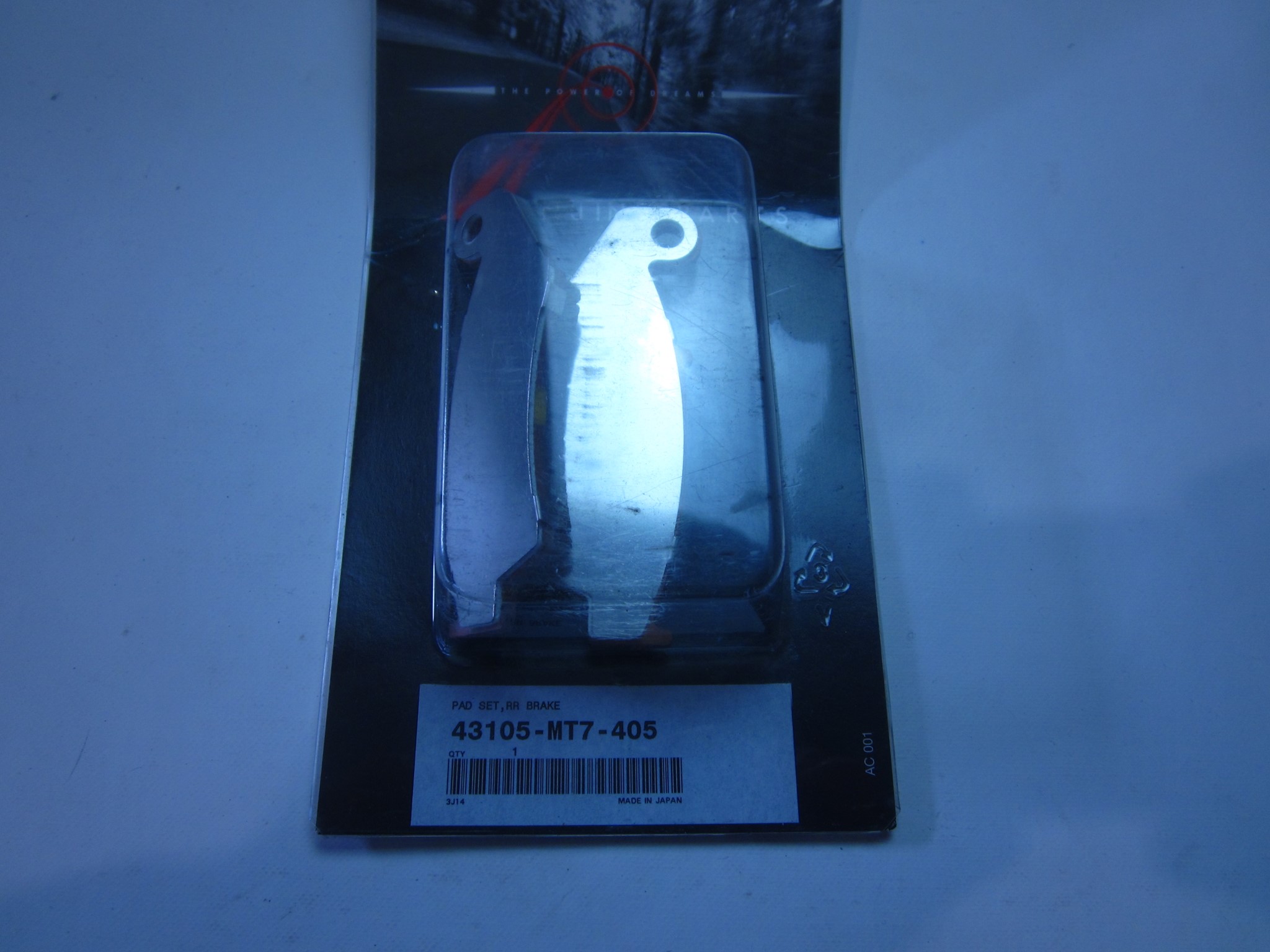 Picture of BREMSBELAG HINTEN  43105-MT7-405  NR 750 N